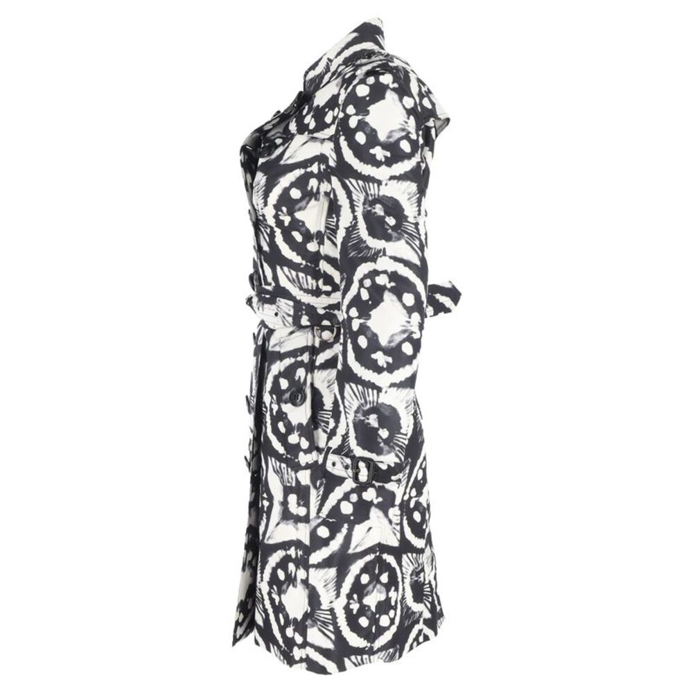 Burberry Tie-Dye Double-Breasted Trench Coat in Black and White Silk - Picture 2 of 6